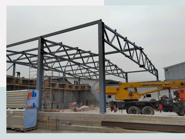 Строительство цехов в Тулуне