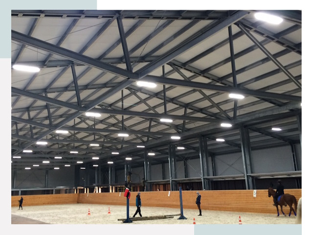Строительство конных манежей от 647 руб в Тулун